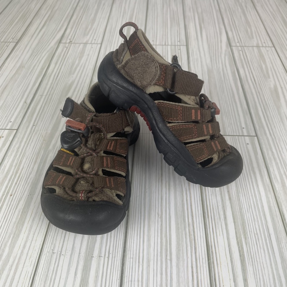 Toddler‎ Keen SANDALS Size - 4?